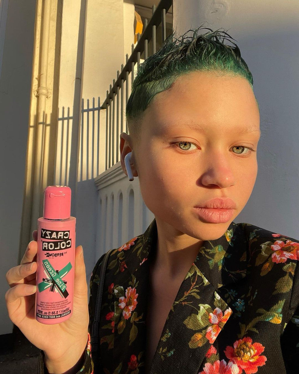 CRAZY COLOR PINE GREEN – London Professional Beauty