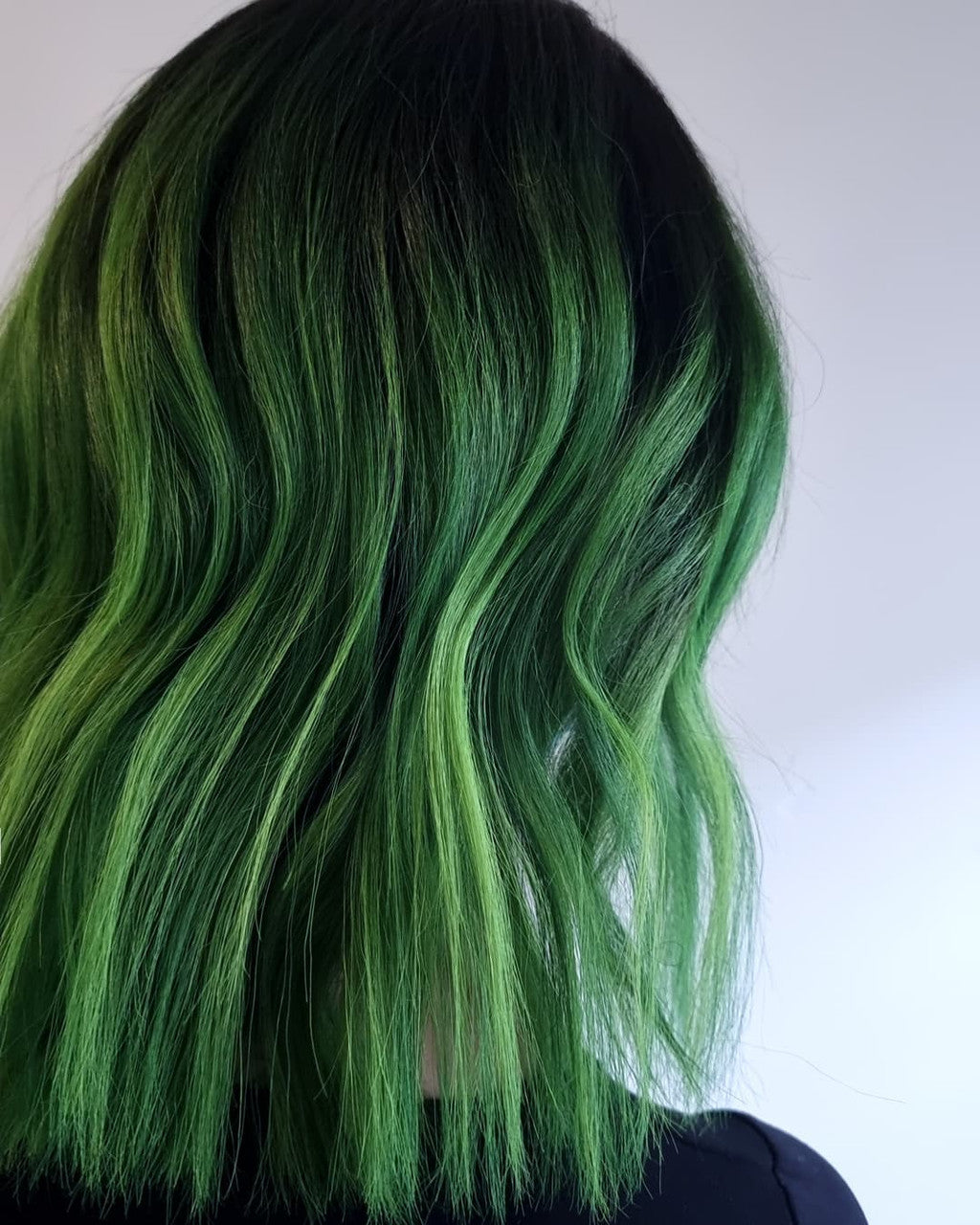 CRAZY COLOR PINE GREEN – London Professional Beauty